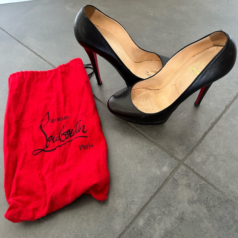 Christian Louboutin heels size 8.5